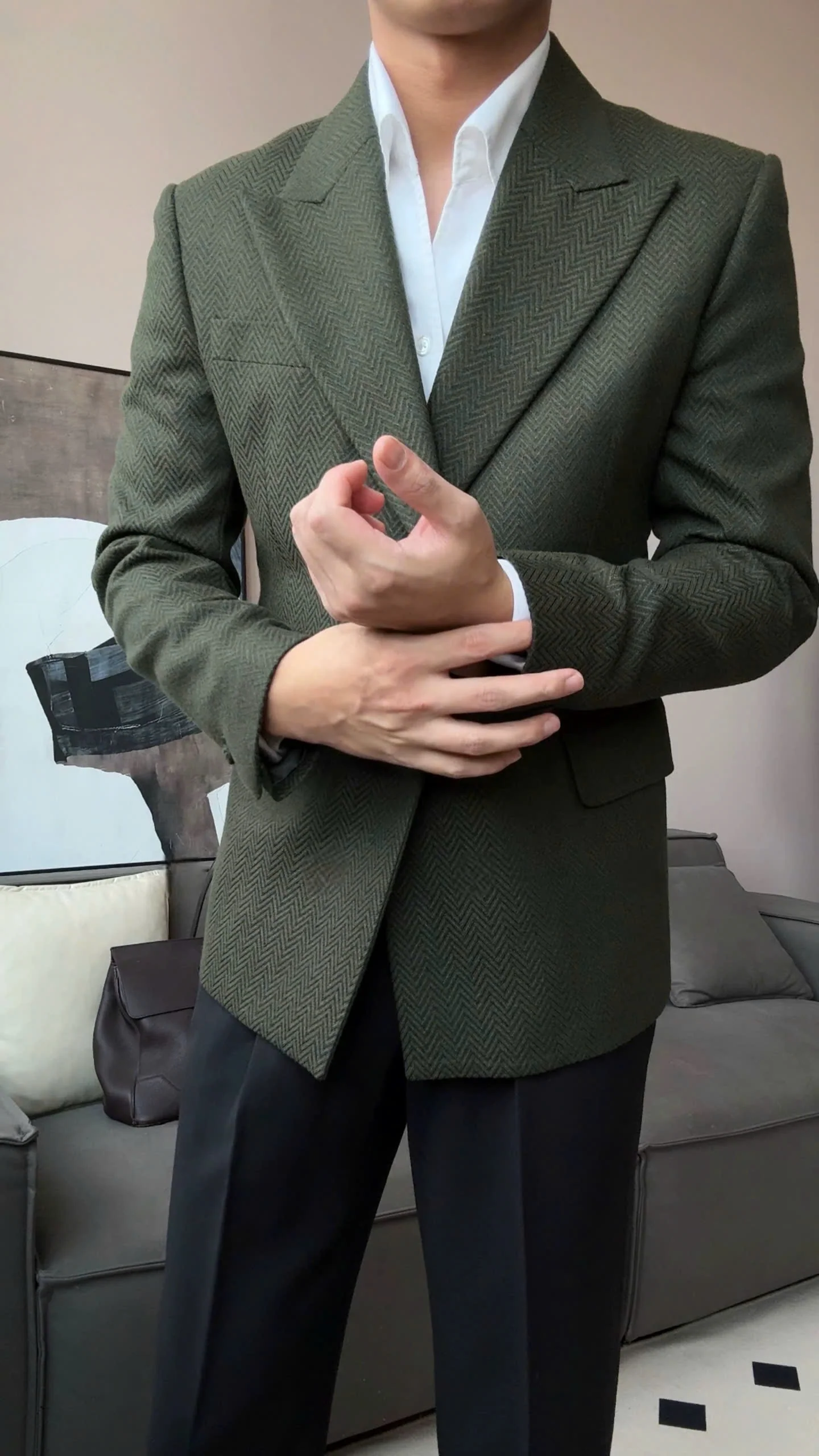 Cotswolds Herringbone Blazer - Image 4