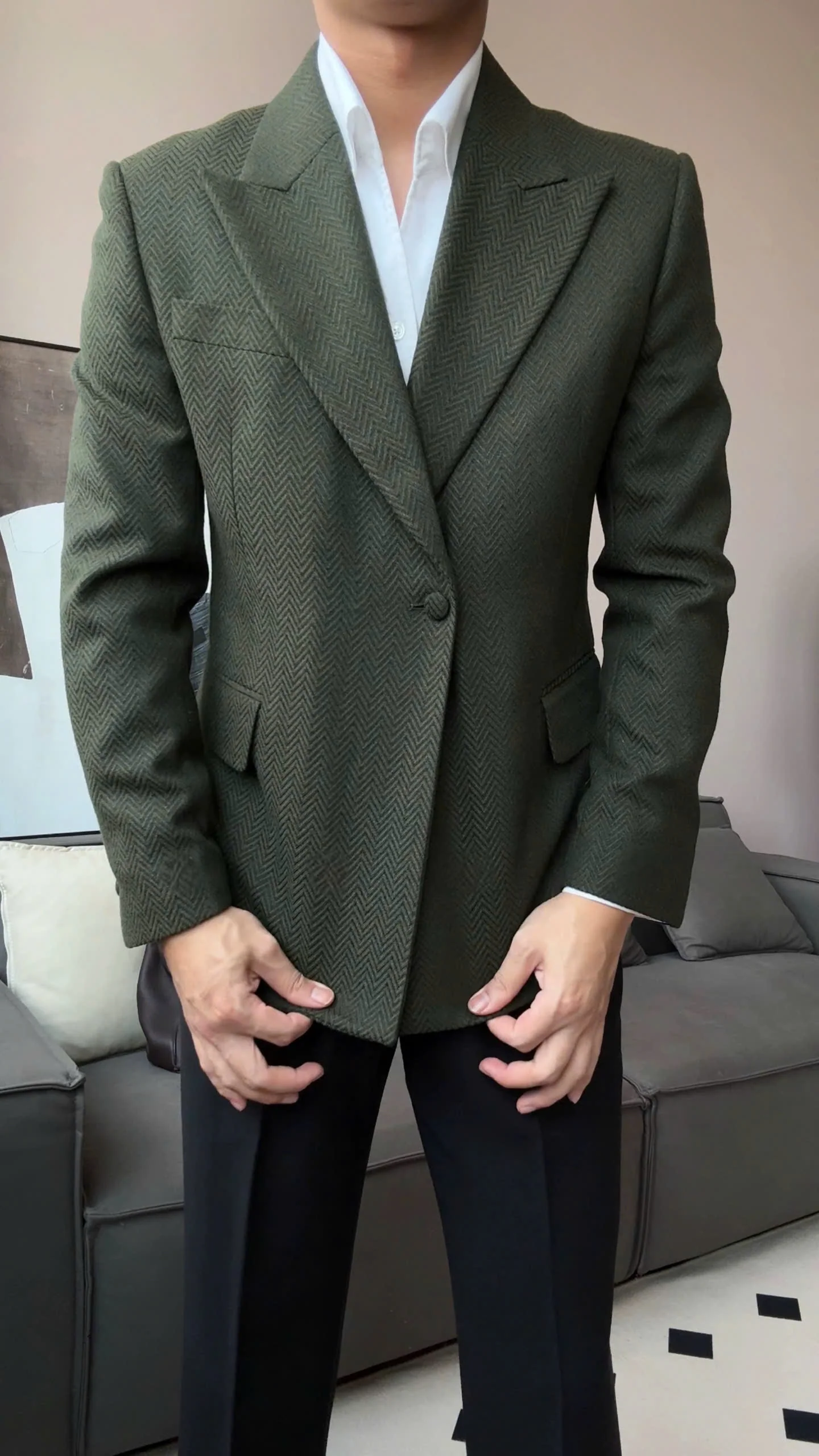 Cotswolds Herringbone Blazer - Image 6