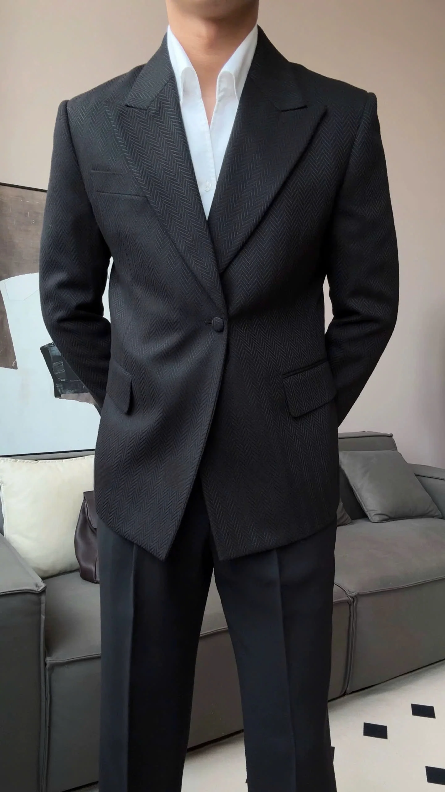 Cotswolds Herringbone Blazer - Image 9