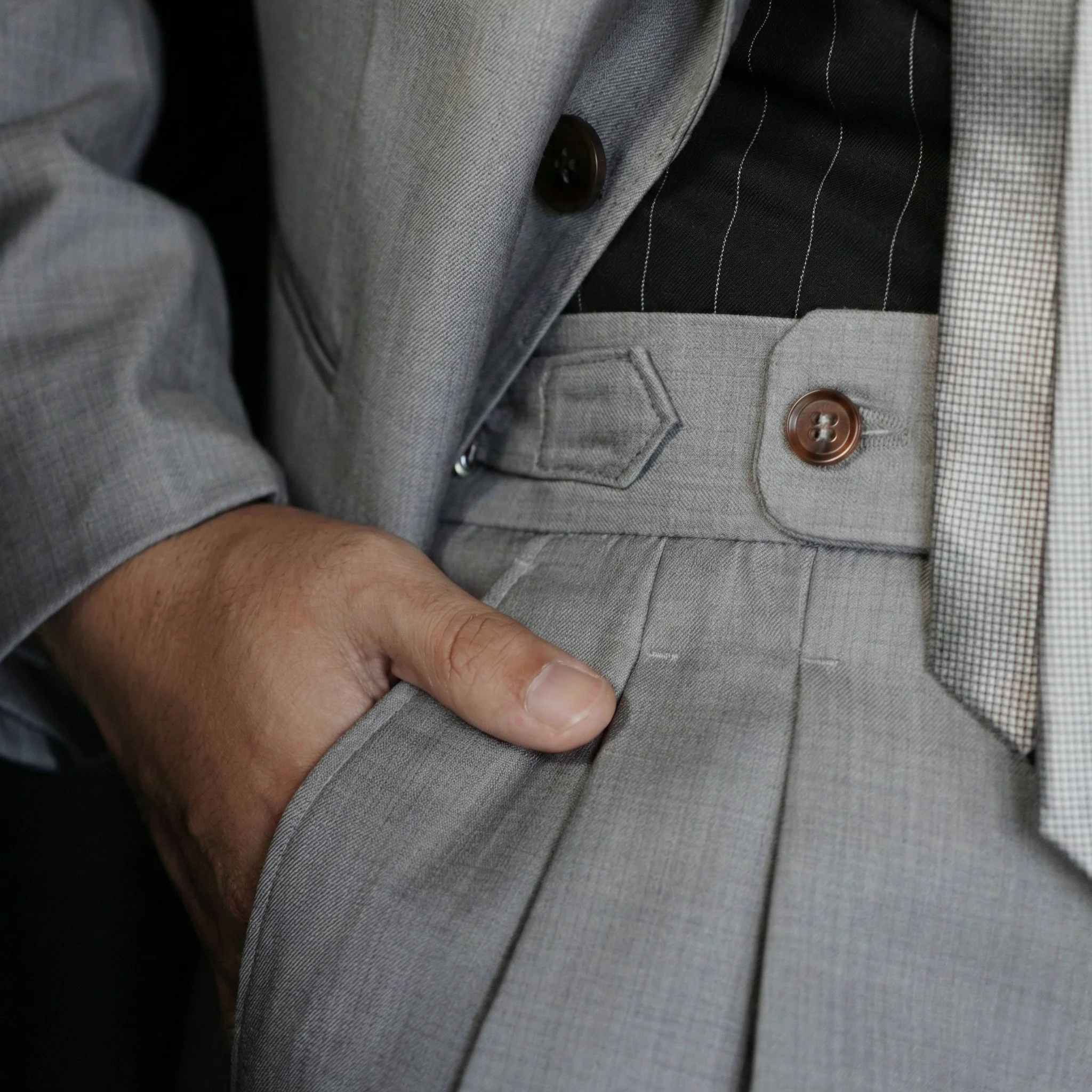 Genova Suit - Image 6