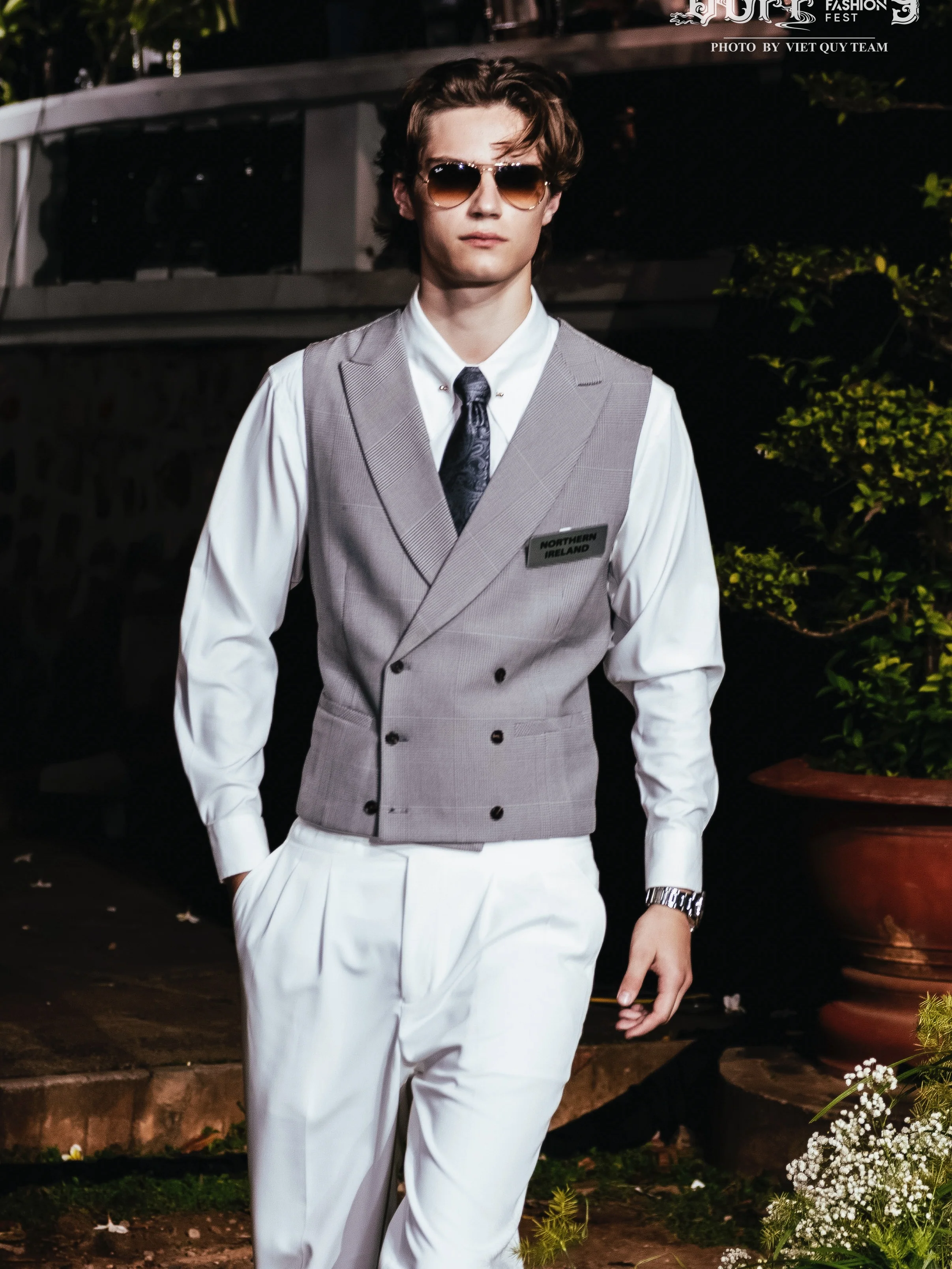Price Of Wales Waistcoat - Image 4