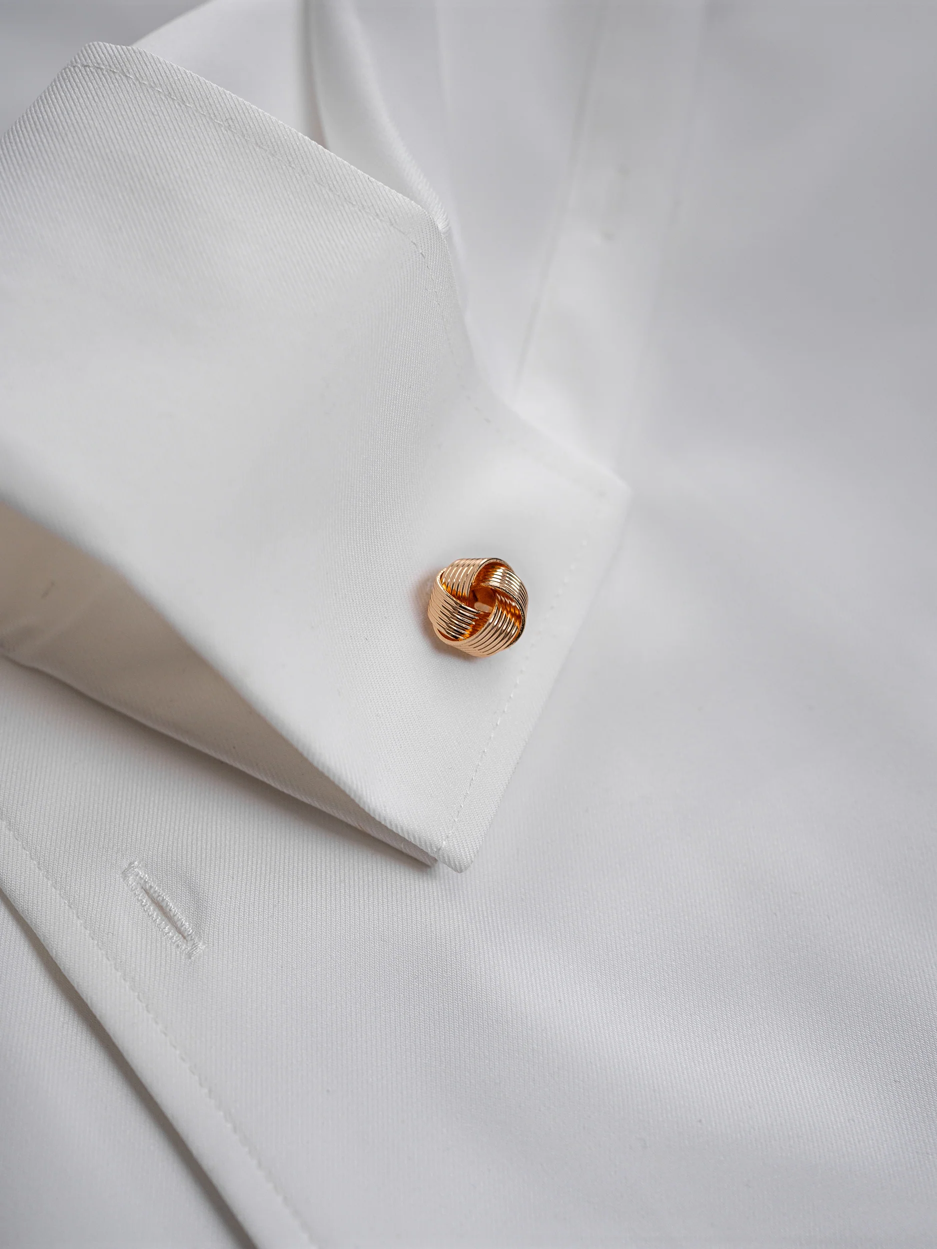 Button Down Cufflinks Shirt - Image 7